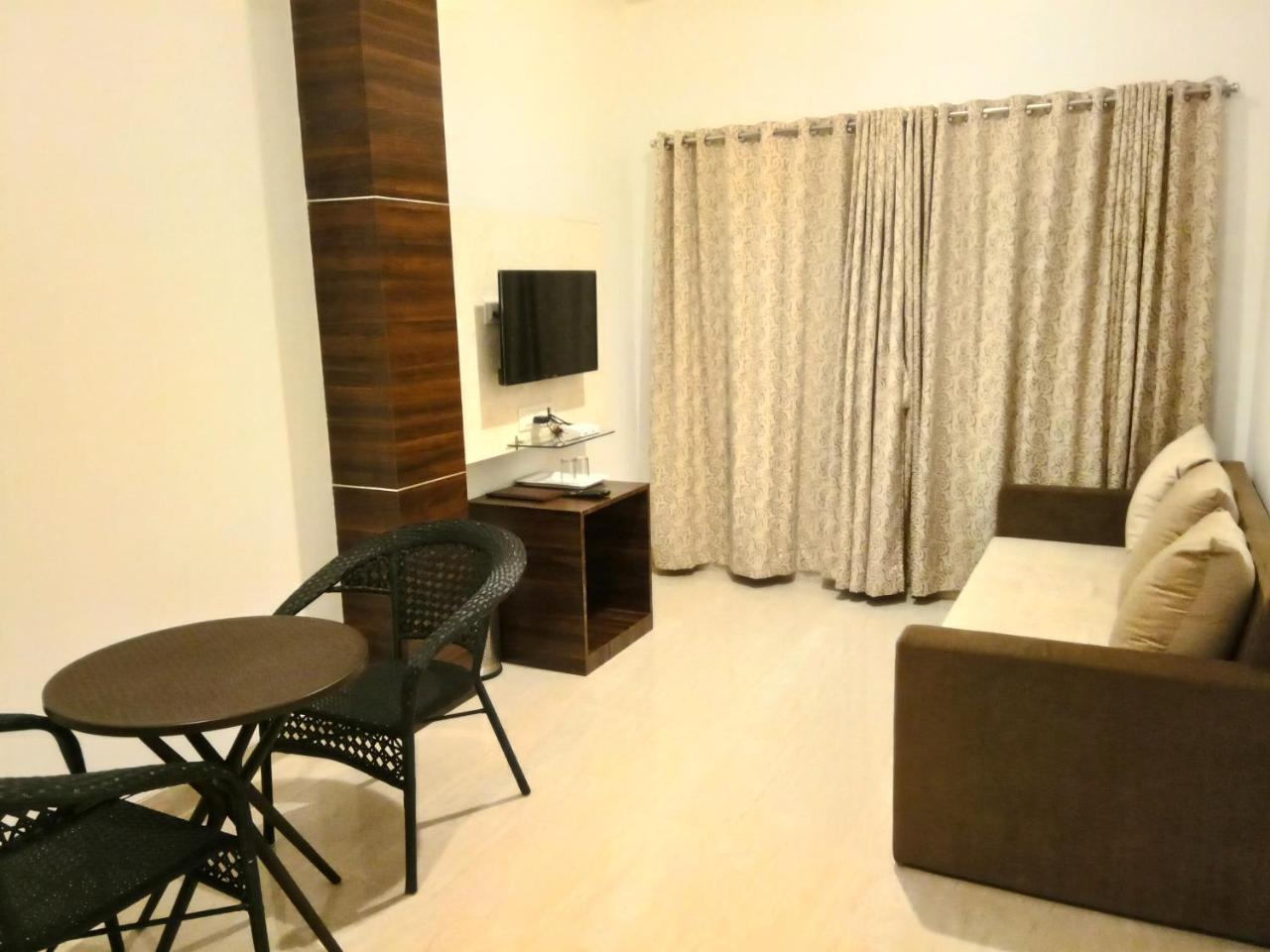 Hotel Royal Orbit Panchgani Zewnętrze zdjęcie