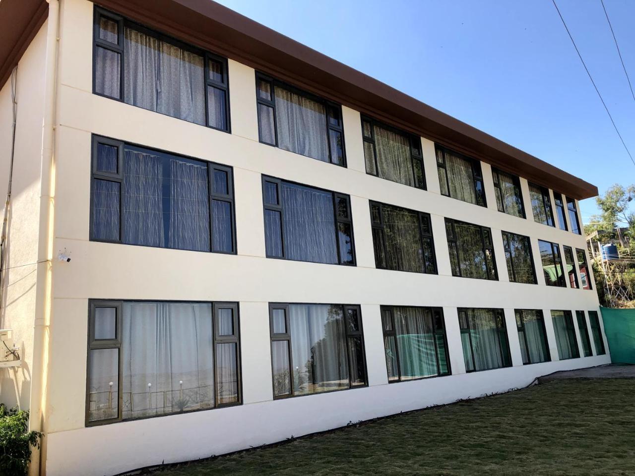 Hotel Royal Orbit Panchgani Zewnętrze zdjęcie